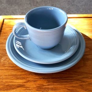 3 pieces of Fiesta in periwinkle!